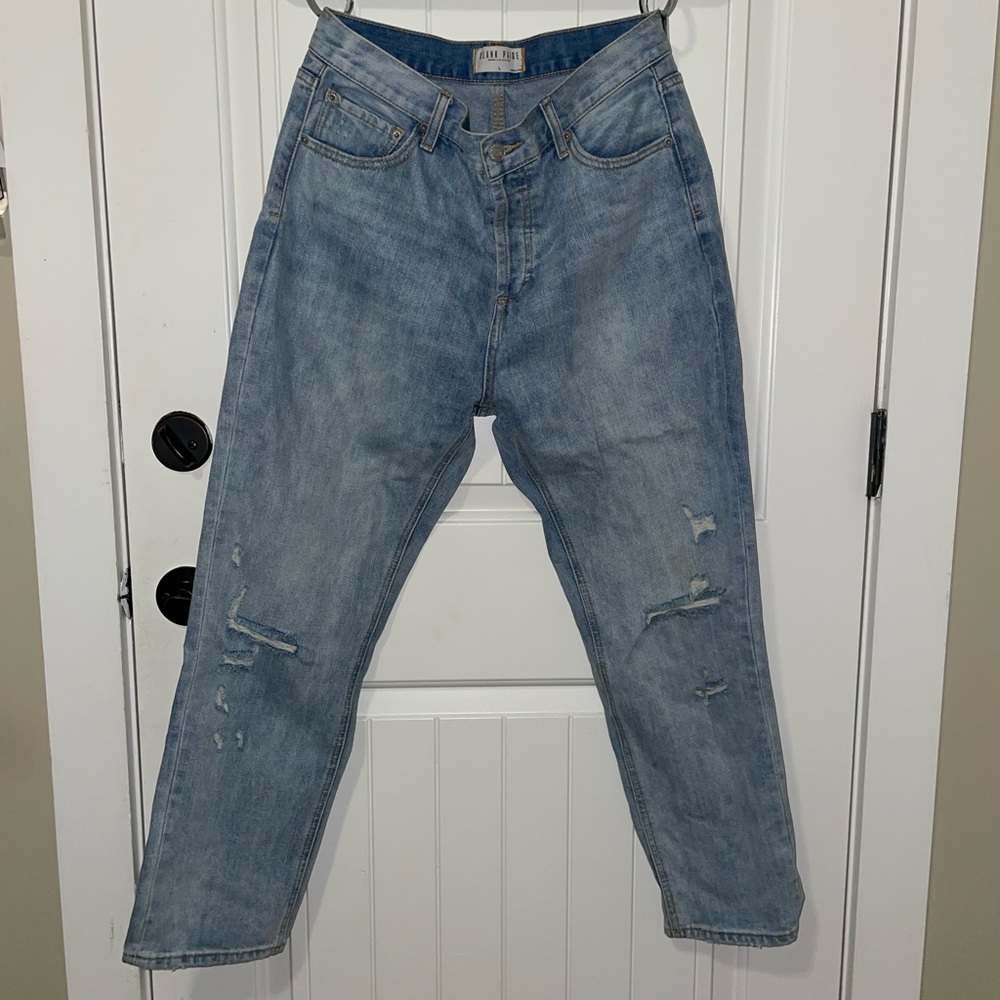 Light Wash Jeans